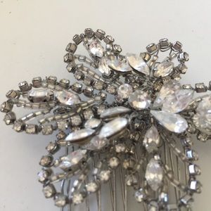WEDDING BELLES SILVER CRYSTAL BRIDAL HAIR COMB NEW